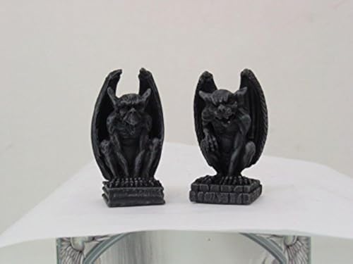 2.5 Inch Miniature Evil Gargoyles Resin Statue Figurines, Set of Two 2.5 Inch Miniature Evil Gargoyles Resin Statue Figurines, Set of Two von PTC