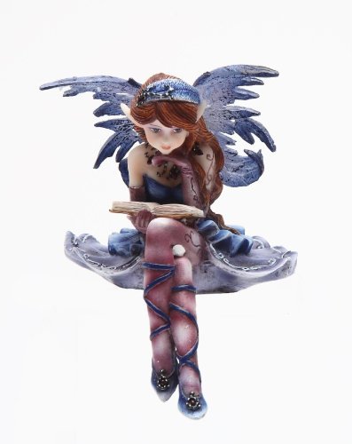 PTC Statue Fee, sitzend und lesend, 10,2 cm, Violett PTC Statue Fee, sitzend und lesend, 10,2 cm, Violett von PTC