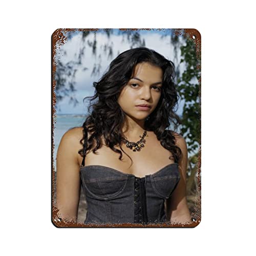 Schauspieler Michelle Rodriguez 7 Retro-Poster Metall-Blechschild Chic Art Retro Eisen Malerei Bar Menschen Höhle Cafe Familie Garage Poster Wanddekoration 30 x 40 cm von PUGOIL