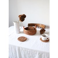 Set Aus Korb & Untersetzer Für Kaffeetischdekor, Obst - Oder Keksschale, Gehäkelte Küchenaufbewahrung, Valentinstagsgeschenkidee von PULEDESIGN