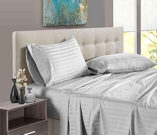 Pure Dreams 4-teiliges Bettwäsche-Set aus 100 % ägyptischer Baumwolle, 1 Bettlaken, 1 Spannbetttuch mit 40 cm tiefer Tasche und 2 Kissenbezügen, Fadenzahl 400, Hellgrau gestreift, Doppelbett Pure Dreams 4-teiliges Bettwäsche-Set aus 100 % ägyptischer Baumwolle, 1 Bettlaken, 1 Spannbetttuch mit 40 cm tiefer Tasche und 2 Kissenbezügen, Fadenzahl 400, Hellgrau gestreift, Doppelbett von PURE DREAMS BEDDING