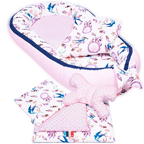 PaLulli 5-TLG Baby Ausstattung-Set Kuschelnest Babynest 95x55cm Baby-Matratze Kuscheldecke Flachkissen Babybett 100% Baumwolle Hypoallergisch Für 0-8 Monate Kopfkissen Rosa Schwalben von PaLulli