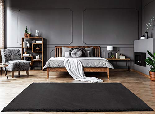 Bella Wohnzimmer Teppich, 100% Polyester, Schwarz, 160x220 cm von Mias Teppiche