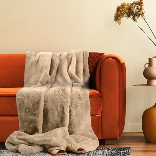 Paco Home Deko Wohnzimmer Decke Kuscheldecke Tagesdecke Waschbar Sofadecke Schlafzimmer Shaggy Einfarbig Flauschig Weich, Farbe:Beige, Größe:200x240cm von Paco Home