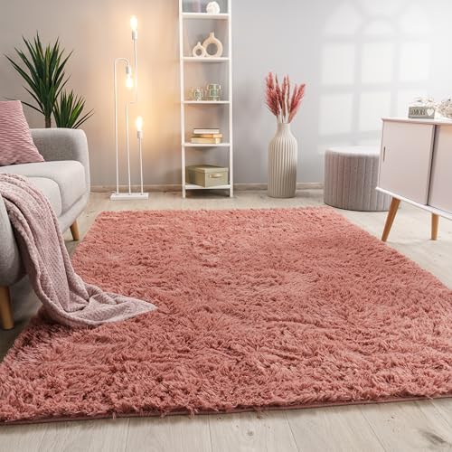 Paco Home Hochflor Teppich Wohnzimmer rutschfest Fellteppich Shaggy Flauschig Weich Modern Kunstfell Fell Imitat Einfarbig, Grösse:140x200 cm, Farbe:Dunkel Rosa Paco Home Hochflor Teppich Wohnzimmer rutschfest Fellteppich Shaggy Flauschig Weich Modern Kunstfell Fell Imitat Einfarbig, Grösse:140x200 cm, Farbe:Dunkel Rosa von Paco Home