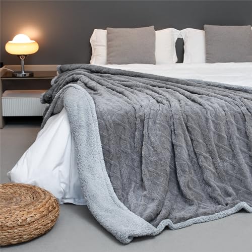 Paco Home Kuscheldecke Flauschig Decke Sofa Sherpa Sofaüberwurf Couchdecke Wohndecke Wohnzimmerdecke Wendbar Skandi, Farbe:Anthrazit 2, Größe:150x200cm von Paco Home