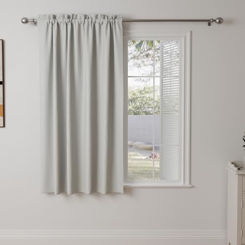 Pacok Verdunklungsvorhänge 1er Set Gardinen Blickdicht Thermo Hitzeschutz Gardine Lichtundurchlässig für Schlafzimmer Wohnzimmer,Grau Kurz Vorhänge Verdunkelnd H 137 x B 113 cm Pacok Verdunklungsvorhänge 1er Set Gardinen Blickdicht Thermo Hitzeschutz Gardine Lichtundurchlässig für Schlafzimmer Wohnzimmer,Grau Kurz Vorhänge Verdunkelnd H 137 x B 113 cm von Pacok
