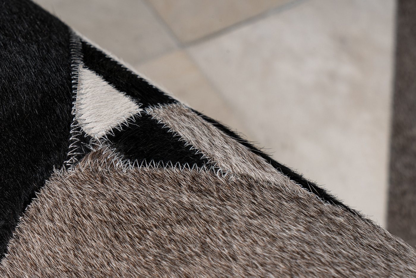 Teppich Lavin 425, Padiro, rechteckig, Höhe: 8 mm, Handgenähtes und hochwertig verarbeitetes Unikat von Padiro