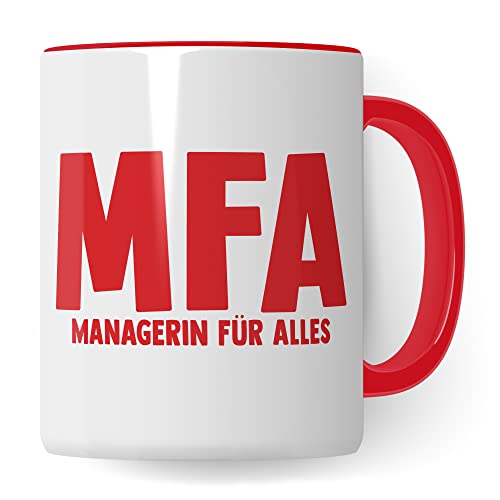 MFA Tasse, MFA - Managerin für alles, Krankenschwester Geschenk Arzthelferin Medizinische Fachangestellte Arzthelferin Kaffee-Becher Medizin Gesundheit (Weiß/Rot) von Pagma Druck