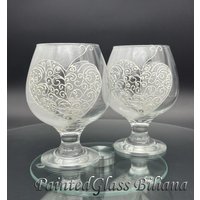 2Er Set Handbemalte Brandy/Cognac Gläser Love Heart Lace 2Er Set Handbemalte Brandy/Cognac Gläser Love Heart Lace von PaintedGlassBiliana