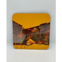 V&a Dundee Untersetzer | Tee Kaffee Hergestellt in Schottland Abstrakt Skurril Geschenk Stadt Der Entdeckungen Museum Galerie Artnr von PaintsPylons