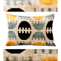 Muster Samt Dekokissen, Ikat Kissenbezug, Samt Ikatkissen, Dekokissen 12x20, Lange Lendenkissen, Ikat Dekokissen Nach Maß von PammDesign