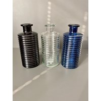 Moderne Glasvase Mit Rillen, Glasflasche - Dekorative Vase Aus Glas 3 Farben von Pamplex