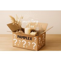 Mystery Box, Geschenke - Überraschungspaket/Geschenk Wundertüte Blumen Trockenblumen Wohndekoration Gartendeko/ Vasen Kerzen Mystery Box, Geschenke - Überraschungspaket/Geschenk Wundertüte Blumen Trockenblumen Wohndekoration Gartendeko/ Vasen Kerzen von Pamplex