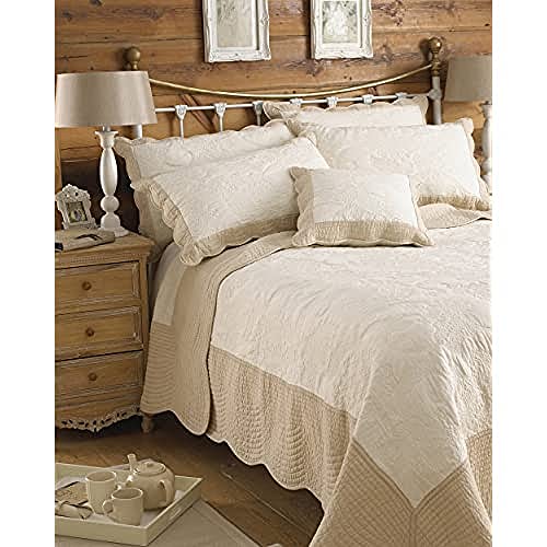 Paoletti Riva Fayence König Bedspread - Strukturierter Plain White - Kontras Taupe Border - Überbackene Kanten - 100% Baumwolle Füllung & Outer - Maschine Waschbar - 265 X 265 Cm (104" X 104" Zoll) von Paoletti