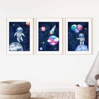 Kinderzimmer Poster Set Premium P710/Astronaut Babyzimmer Wandbild Wandbilder Kinderzimmer Poster Set Premium P710/Astronaut Babyzimmer Wandbild Wandbilder von PapergramArt