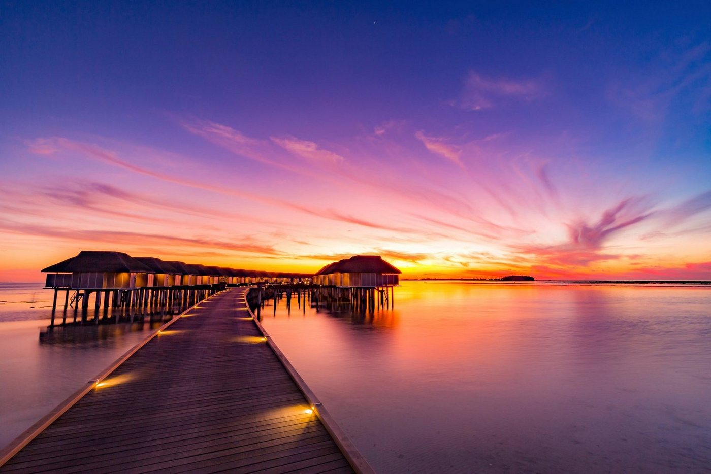 Papermoon Fototapete HOLZ-BRÜCKE-PIER STEG MEER SEE STRAND SONNE THAILAND von Papermoon