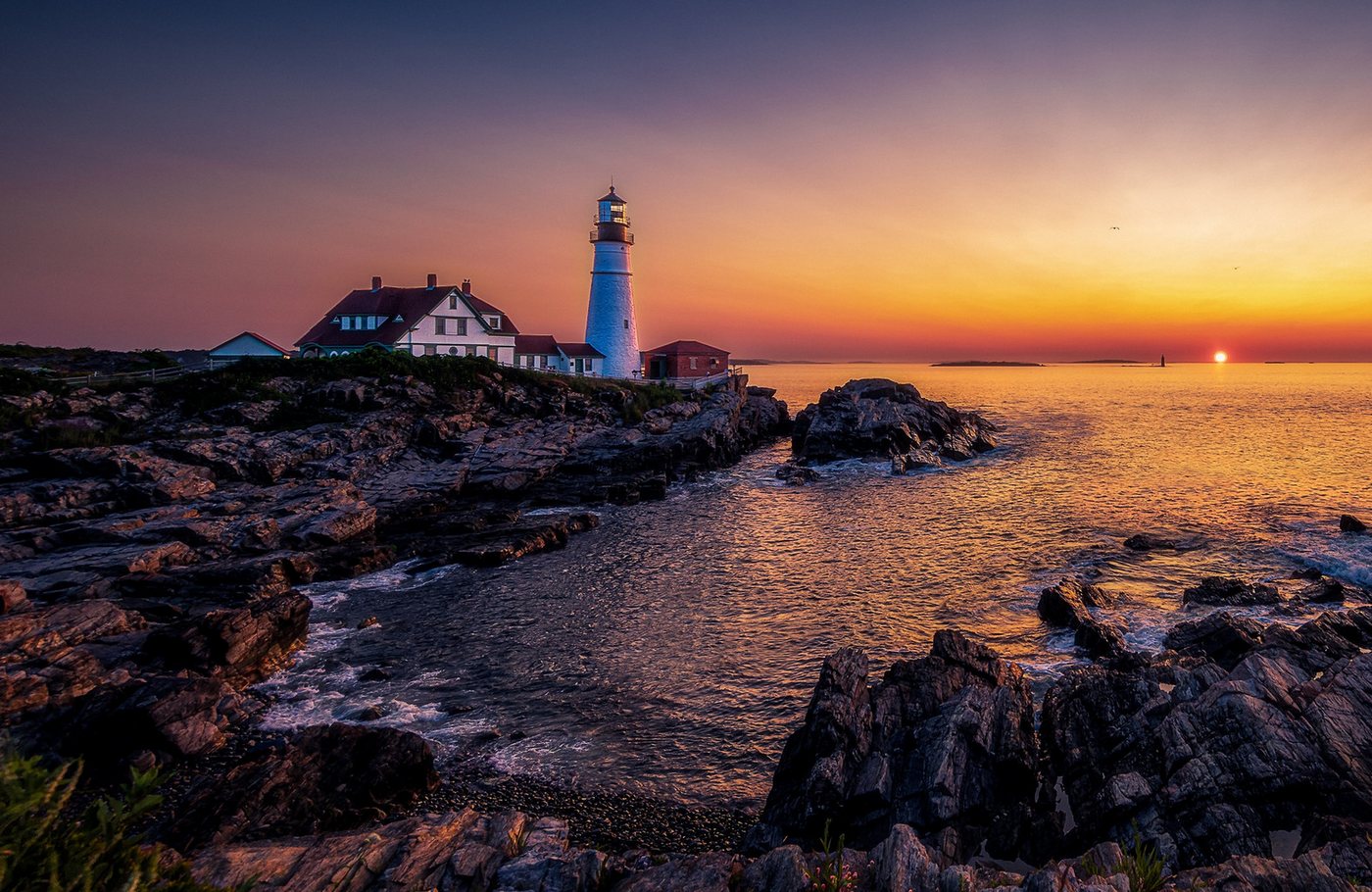 Papermoon Fototapete VLIES-Tapete Premium "Design Foto Landschaft, Tiere,", Kleister KOSTENLOS, reduziert, 3D-Effekt, restlos trocken abziehbar, (7799), Wandtapete Bild Dekoration Wand-Dekor Motiv Tapete Poster von Papermoon