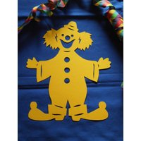 Fensterbild Tonkarton Lachender Clown 29 cm Filigran Farbwunsch Karneval Fasching Deko Neu Fensterbild Tonkarton Lachender Clown 29 cm Filigran Farbwunsch Karneval Fasching Deko Neu von PapierSchereDeko