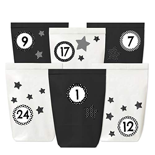 Papierdrachen Adventskalender zum Befüllen - 24 Papiertüten in schwarz und weiß sowie 24 Zahlenaufkleber (schwarz weiß mit Sternen) - zum Selbermachen und Befüllen - Mini Set 113 - Weihnachten von Papierdrachen
