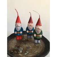 Weihnachtsmann Kerze Weihnachten Weihnachtsdekoration Heinzelmännchen Zwerg Wichtel Weihnachtensmann Candle Handbemalt Weihnachtsgeschenk Weihnachtsmann Kerze Weihnachten Weihnachtsdekoration Heinzelmännchen Zwerg Wichtel Weihnachtensmann Candle Handbemalt Weihnachtsgeschenk von Papiergarten