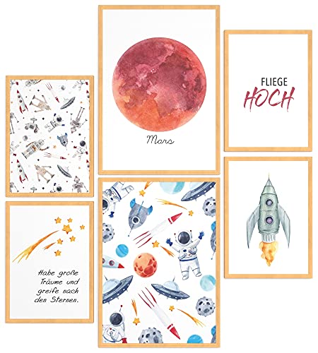 Papierschmiede® Bilder Kinderzimmer Kids Mood Poster Set Weltraum, Gerahmte Bilder fürs Kinderzimmer in Natur-Holzrahmen, 2x DIN A3 und 4x DIN A4, Mars Rakete Astronaut von Papierschmiede