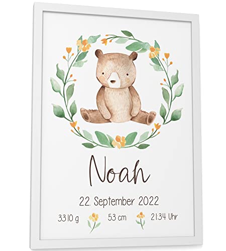 Papierschmiede® Geburtsbild, Name & Geburtsdaten personalisiert, DIN A4 im Rahmen aus Echtholz (weiß), Geburtsposter, Geburtsanzeige, Baby Geschenk Poster Geburt - Teddy Kranz Jungen Mädchen von Papierschmiede