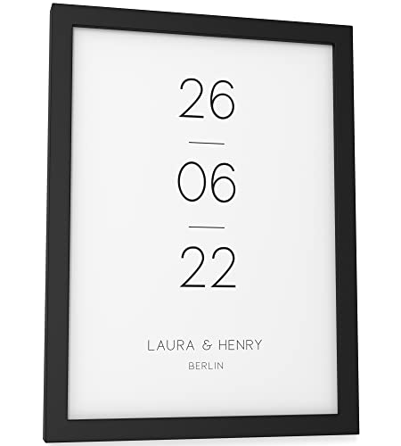 Papierschmiede® Personalisiertes Bild mit Namen und Datum | DIN A5 (15x21 cm) Bilderrahmen wählbar, Bild Wandbild Hochzeitsgeschenke für Brautpaar Jahrestag „Wedding clean“ von Papierschmiede
