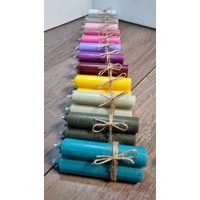 Kurze Stabkerzen 10 X 2, 2 cm | 3 Stk. Durchgefärbt Tafelkerzen Kurz Paraffinkerzen Kerzen Kleine Esstischkerzen Kerzenfarm Hahn Kurze Stabkerzen 10 X 2, 2 cm | 3 Stk. Durchgefärbt Tafelkerzen Kurz Paraffinkerzen Kerzen Kleine Esstischkerzen Kerzenfarm Hahn von Papierwild