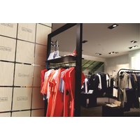 Individueller Hartholz Sperrholz Raumteiler Hängender Trennwand von ParallaxLaserDesign