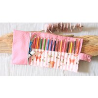 Stifterolle Stiftemäppchen Rollmäppchen Name Federmappe Etui Buntstifte Filzstifte Aufbewahrung Reh Eichhörnchen Euleeinschulung Schule Stifterolle Stiftemäppchen Rollmäppchen Name Federmappe Etui Buntstifte Filzstifte Aufbewahrung Reh Eichhörnchen Euleeinschulung Schule von ParsUniqueELD