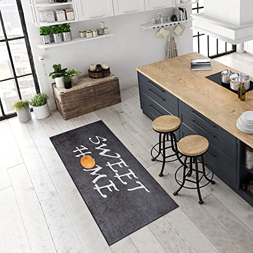 Pasha Home Küchenteppich 80x150 cm Sweet Home schwarz/Küchenläufer waschbar bei 30°C/Küchenläufer rutschfest und pflegeleicht/Teppich für Küche, Flur, Schlaf- oder Wohnzimmer von Pasha Home