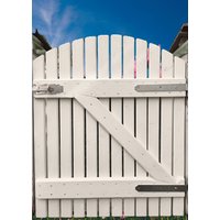 Kundenbestellung Gartentür - Fichte Weis Grundiert -Rundbogen 100 cm X 160 Mit Zwei Pfosten 9 Ohne Beschläge Kundenbestellung Gartentür - Fichte Weis Grundiert -Rundbogen 100 cm X 160 Mit Zwei Pfosten 9 Ohne Beschläge von PassionoftheMaterial