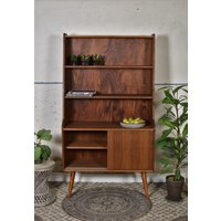 Edles Highboard Buchregal von PastformFurniture