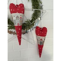 Rotes Stoffherz in Handarbeit Hergestellt Weihnachtsstadt Von Acufactum Länge 28cm Rotes Stoffherz in Handarbeit Hergestellt Weihnachtsstadt Von Acufactum Länge 28cm von Patchworkschmiede