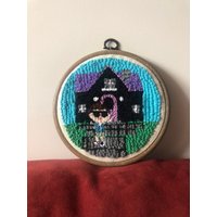 Personalisiertes Videospiel Avatar Charakter Lochnadel/Handgemachter Teppich Gaming Geschenke Wandbehang Kunst Gamer Raum Dekor Weihnachtsgeschenk von PatternsFromSaturn
