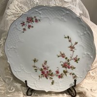 Vintage Lindner Handarbeit Servierplatte 12" Teller Moos Rose 22K Gold Borte Porzellan Hübsches Wild Design Geschenk Sammlerstück von PattisVintageStuff