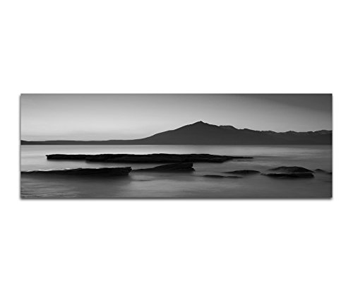 Paul Sinus Art Leinwandfoto als Panorama SCHWARZ/Weiss 120x40cm Schottland Berge Felsen Meer Dämmerung von Paul Sinus Art