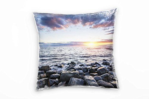 Paul Sinus Art Strand und Meer, Felsen, Sonnenaufgang, grau Deko Kissen 40x40cm für Couch Sofa Lounge Zierkissen - Dekoration zum Wohlfühlen von Paul Sinus Art