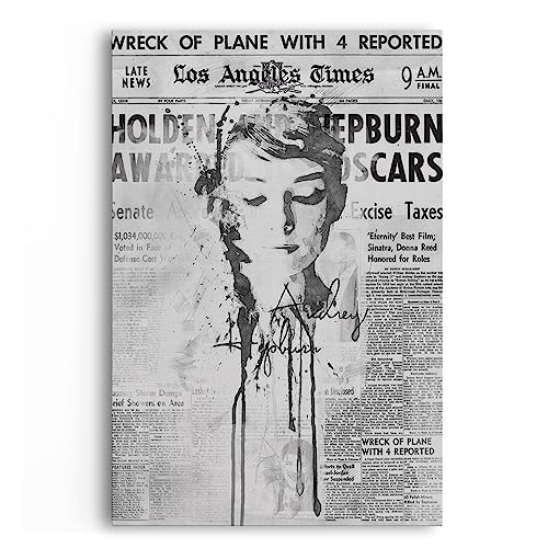 Audrey Hepburn Hollywood Star Schwarz Weiß Kunst Newspaper von Paul Sinus