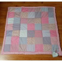 Baby-Patchworkdecke, Krabbeldecke, Unikat, Babygeschenk, Einzigartig, Handarbeit von PaulaLisa68ConCarino