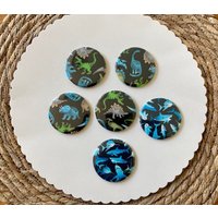 stoffbezogener 59 Mm Button Magnet Kühlschrankmagnet Flaschenöffner Dinosaurier Dinos Hai Haie Fabric Covered Dinosaurs Sharks Shark von PauleWackeldackel