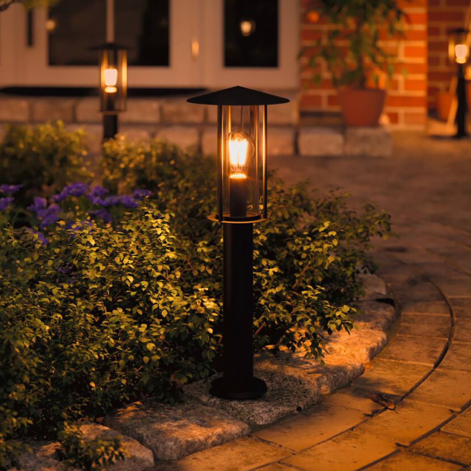 Paulmann Classic LED-Wegelampe mit goldenem Licht von Paulmann