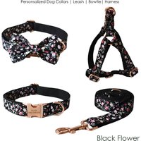 Personalisiertes Graviertes Handgemachtes Schwarzes Blumenhundehalsband Oder Hundehalsband Und Leine-Set, Passende Fliege Step-In-Geschirr Erhältlich Personalisiertes Graviertes Handgemachtes Schwarzes Blumenhundehalsband Oder Hundehalsband Und Leine-Set, Passende Fliege Step-In-Geschirr Erhältlich von PawID