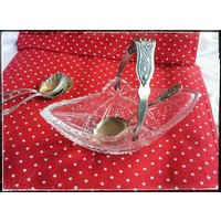 Vintage Pressglasbootform Schwere Bonbon - Oder Marmeladenschale Mit Metallgriff von PawhillTreasures