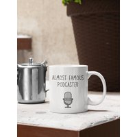 Podcast Host - Tasse Becher Geschenk Für Podcast-Planer Social Media Requisiten Prop Podcasting von PawsPrint