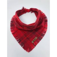 Hundehalstuch "Leland" Rot Kariert Mit Ausgefransten Kanten, Baumwollflanell, Hundehalstuch, Hundebekleidung." Hundehalstuch "Leland" Rot Kariert Mit Ausgefransten Kanten, Baumwollflanell, Hundehalstuch, Hundebekleidung." von PawsificPine