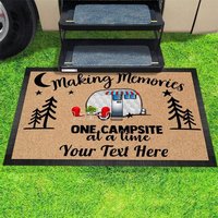 Memories One Camping Outdoor Fußmatte Für Camper, Rv Geschenk, Matte, Wohnmobil, Willkommensmatte, Camping-Fußmatte von Pawsonalize