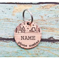 Rustikales Kupfer Camping Haustier Id-Tag Personalisierte Hundemarke von PaytonLeighTreasures