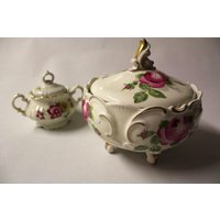 Porzellan Bonboniere Deckeldose Schmuckdose Von " Edelstein Antik von Peacemakerin